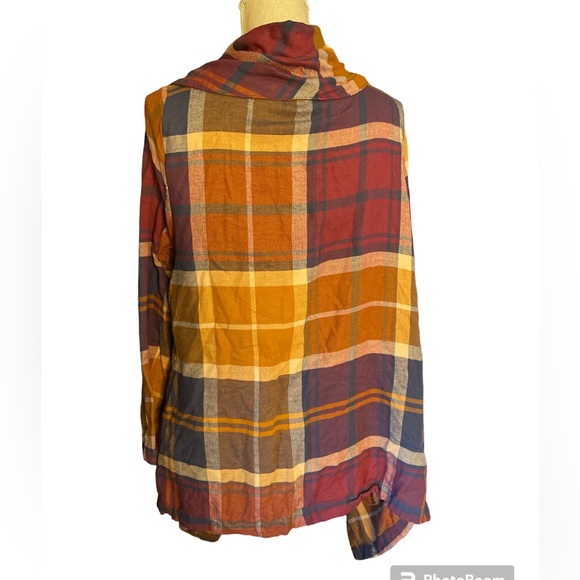 Cato Plaid Flannel Cover Up/Cardigan With Pockets - Picture 3 of 8